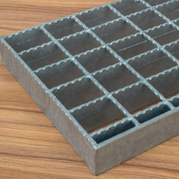 Pesan & beli plat grating dan plat besi baja lainnya di Pabrik Kawat by PT Berkah Tirta Wahana