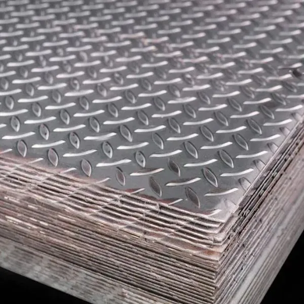 Pesan & beli plat bordes dan plat besi baja lainnya di Pabrik Kawat by PT Berkah Tirta Wahana