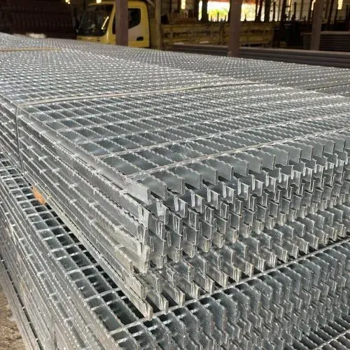 Pesan & beli Plat Grating Bergerigi dan plat besi baja lainnya di Pabrik Kawat by PT Berkah Tirta Wahana