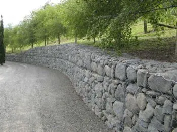 Supplier Kawat Bronjong Pekanbaru - Agen Kawat Bronjong Murah Pekanbaru - Distributor Kawat Murah Pekanbaru - Jual Kawat Bronjong Murah Pekanbaru - Grosir Kawat Bronjong Galvanis Pekanbaru - Jual Kawat Bronjong Manual Pekanbaru - Agen Jual Kawat Bronjong 2x1x0.5Mm Pekanbaru