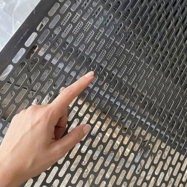 Mau Plat Lubang? Hubungi Kami PT. Berkah Tirta Wahana